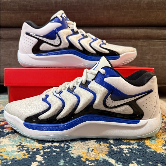 Size 10.5 - Nike KD 17 “Penny” main image 4